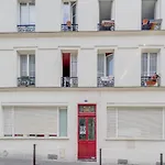 Apartment Near Pere Lachaise - 3 People By Guestready